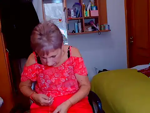 Victoria5643 online show from December 2024 06:57:02 PM