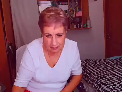 Victoria5643 online show from December 2024 07:57:01 PM