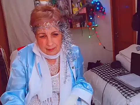 Victoria5643 online show from January 2025 09:04:02 PM