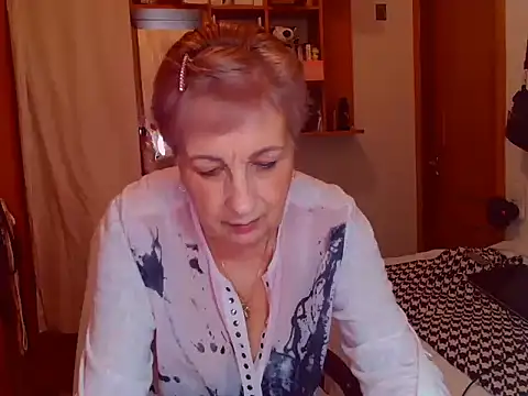 Victoria5643 online show from March 2025 08:10:02 PM