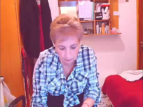 Victoria5643 online show from September 2025 06:13:02 PM