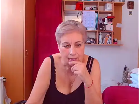 Victoria5643 online show from October 2025 09:10:02 AM