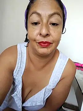 Catalina JH online show from October 2025 02:16:01 PM