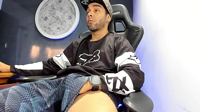 Bryan Bronx online show from March 2025 11:22:02 PM