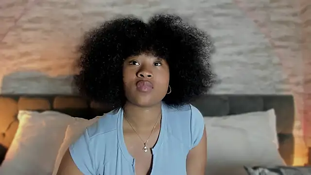 Anneth  M online show from October 2025 07:40:01 PM