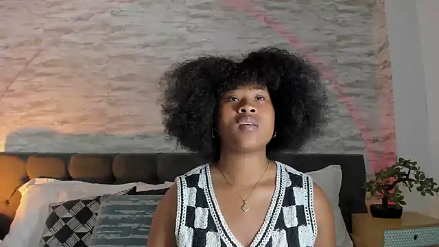 Anneth  M online show from November 2025 07:46:02 PM