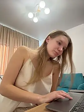 Snapshot of Ketitull chatting on March 2026 08:07:01 AM Ketitull online show from March 2026 08:07:01 AM