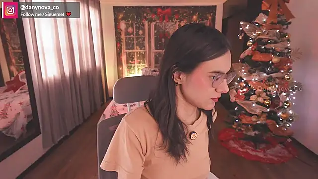 DanyNova Co online show from December 2024 09:06:01 PM