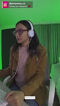 DanyNova Co online show from February 2025 07:52:01 PM