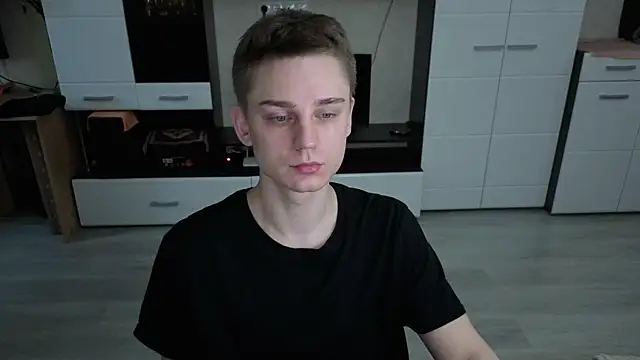 angryzan online show from December 2025 05:34:01 AM