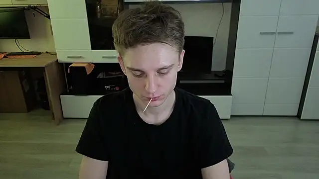 angryzan online show from March 2026 09:01:02 AM