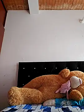 Sofia Queen17 online show from January 2025 01:41:01 PM