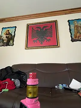 hailzeffn online show from May 2026 09:30:02 PM