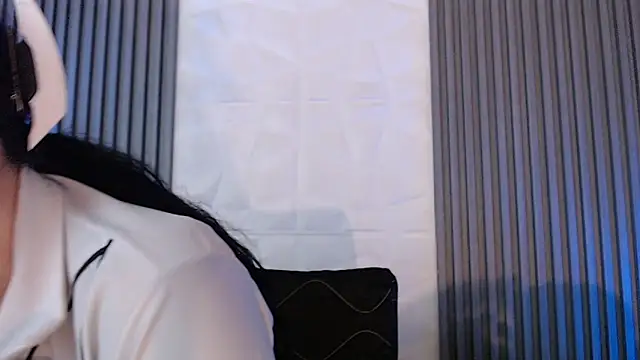 Snapshot of sophy_rock chatting on September 2025 04:39:01 PM sophy rock online show from September 2025 04:39:01 PM