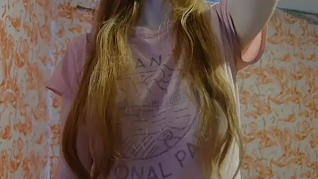 strawberrysmoothie online show from March 2026 07:18:02 PM