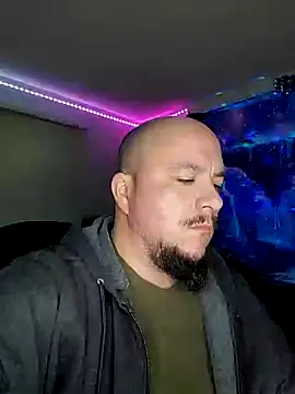 Snapshot of Spunonymous chatting on January 2025 07:55:02 AM Spunonymous online show from January 2025 07:55:02 AM