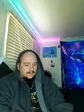 Snapshot of Spunonymous chatting on January 2025 01:41:02 PM Spunonymous online show from January 2025 01:41:02 PM