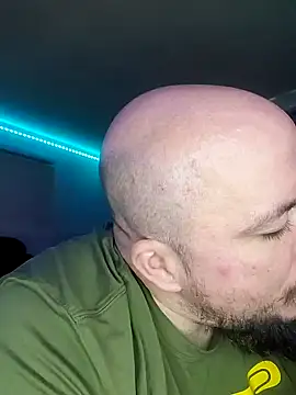 Snapshot of Spunonymous chatting on February 2025 06:43:01 AM Spunonymous online show from February 2025 06:43:01 AM