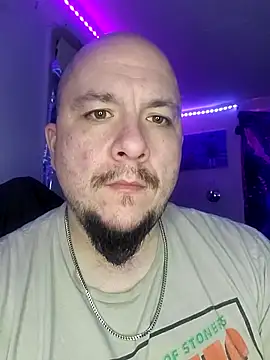 Snapshot of Spunonymous chatting on February 2025 09:39:02 AM Spunonymous online show from February 2025 09:39:02 AM