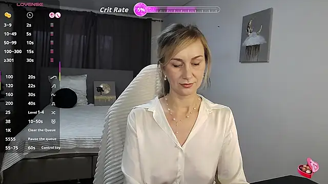 Snapshot of Vanessa_Nowak chatting on November 2025 12:06:01 PM Vanessa Nowak online show from November 2025 12:06:01 PM