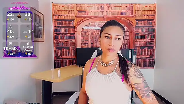 khiara moretti online show from February 2025 07:33:01 PM