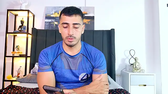muscle ares online show from April 2026 12:08:01 AM