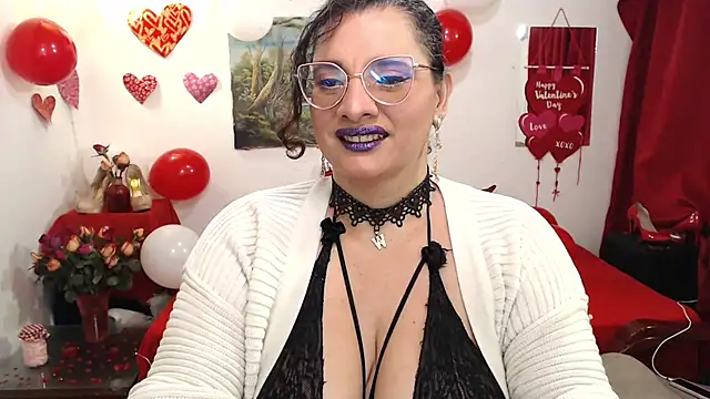 Snapshot of Aleja_Gonzales chatting on February 2025 05:58:01 AM Aleja Gonzales online show from February 2025 05:58:01 AM