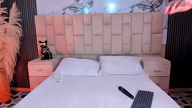 Agathaargent  online show from March 2026 02:04:02 AM