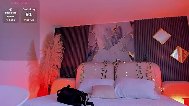 Agathaargent  online show from March 2026 01:27:02 PM