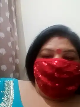 Snapshot of Shoni__ chatting on December 2024 09:38:02 AM Shoni online show from December 2024 09:38:02 AM