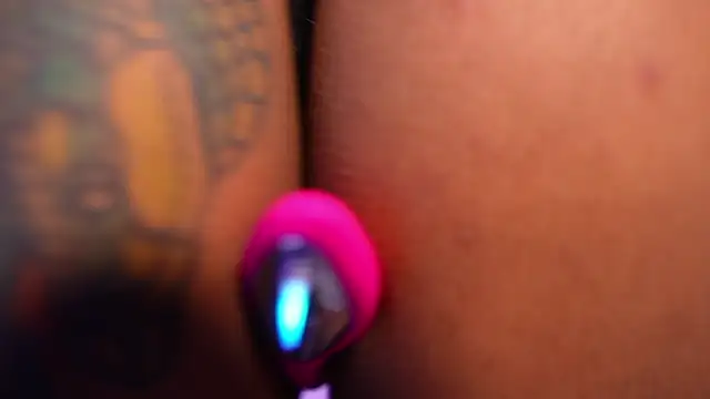 Snapshot of YourMandy chatting on January 2026 07:15:01 PM YourMandy online show from January 2026 07:15:01 PM