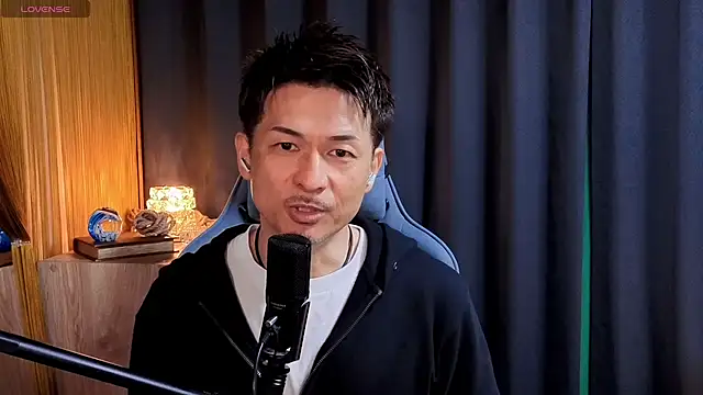 HARU-outdoor-x online show from April 2026 02:12:02 PM