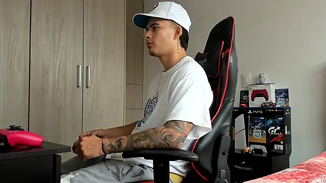 jacob firexx online show from November 2025 04:09:02 PM