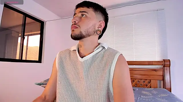 Snapshot of ftmphilip_ chatting on October 2025 08:04:01 PM ftmphilip online show from October 2025 08:04:01 PM