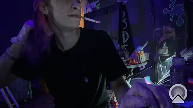 Snapshot of watermellonpussy chatting on January 2025 03:58:02 AM watermellonpussy online show from January 2025 03:58:02 AM