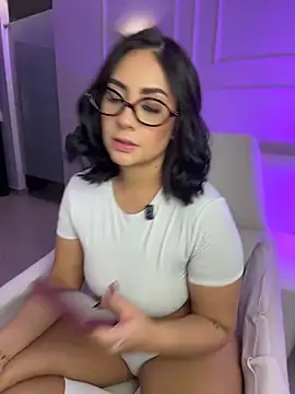 GabriellaFerrer online show from June 2026 12:28:01 AM