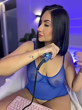 GabriellaFerrer online show from June 2026 01:00:01 AM
