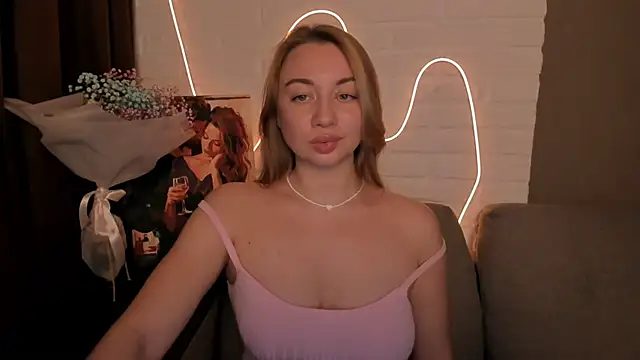 DanielaWisse online show from December 2024 08:47:01 PM