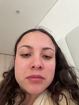 Megan Rodrigo online show from June 2026 01:02:02 PM