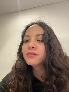 Megan Rodrigo online show from June 2026 04:32:02 AM