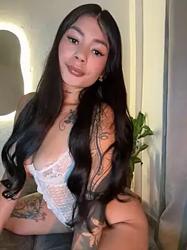 Roxanne 08 online show from October 2025 07:14:02 PM