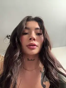 Roxanne 08 online show from June 2026 04:56:01 PM