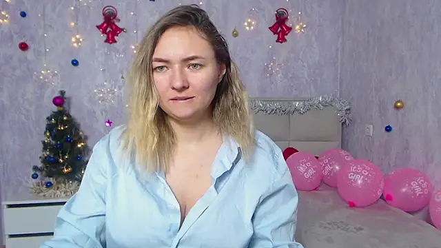 Snapshot of SallyVerda chatting on December 2024 01:40:02 AM SallyVerda online show from December 2024 01:40:02 AM