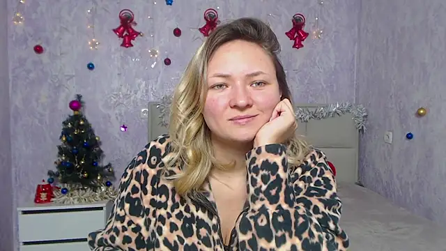 Snapshot of SallyVerda chatting on January 2025 06:55:02 AM SallyVerda online show from January 2025 06:55:02 AM