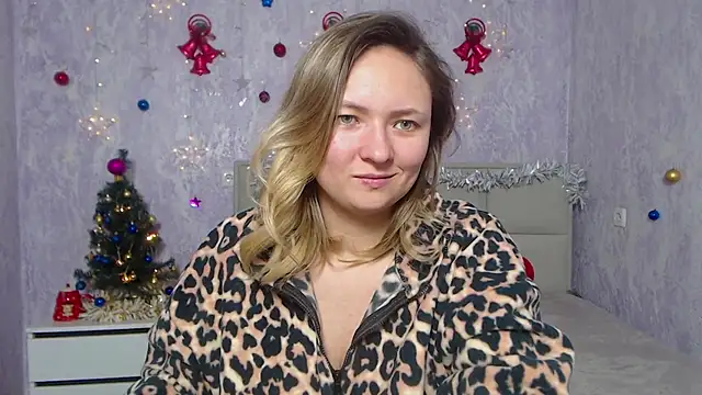 Snapshot of SallyVerda chatting on January 2025 04:06:01 PM SallyVerda online show from January 2025 04:06:01 PM