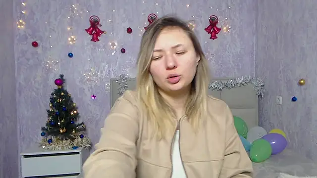Snapshot of SallyVerda chatting on January 2025 06:38:02 PM SallyVerda online show from January 2025 06:38:02 PM