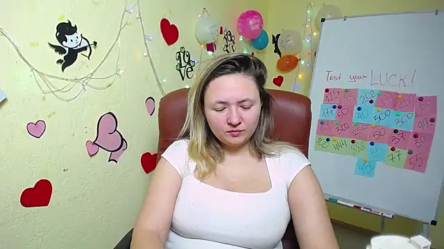 Snapshot of SallyVerda chatting on February 2025 06:55:02 PM SallyVerda online show from February 2025 06:55:02 PM
