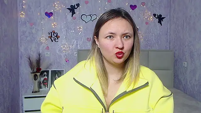 Snapshot of SallyVerda chatting on February 2025 04:14:02 AM SallyVerda online show from February 2025 04:14:02 AM