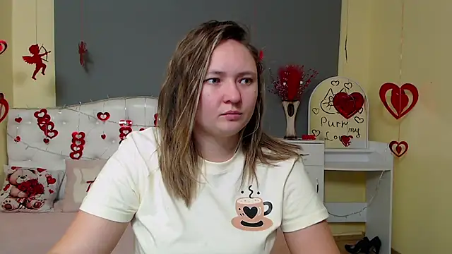 Snapshot of SallyVerda chatting on February 2026 06:15:01 PM SallyVerda online show from February 2026 06:15:01 PM