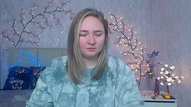 SallyVerda online show from April 2026 05:32:02 PM